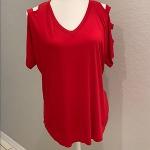 Bobeau red cold shoulder T-shirt. Medium soft! Valentine’s Day top!